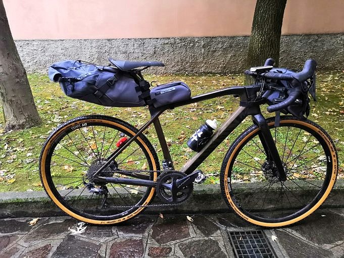 Una Guida Ai Viaggi Internazionali Di Bikepacking